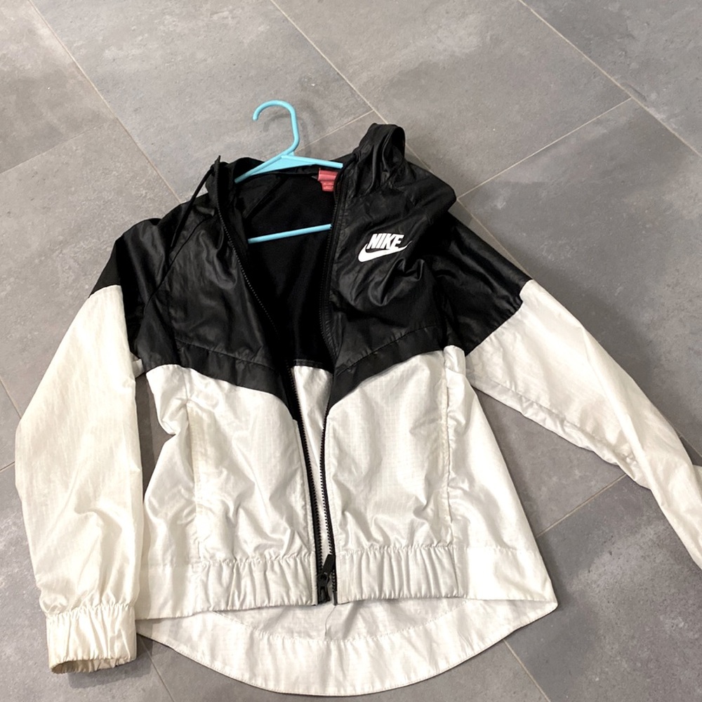 cute nike zip up with hood